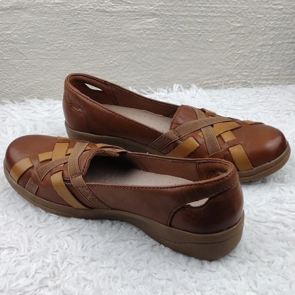 Collection by Clarks Ultimate Comfort Brown Leather Round Toe Wedge Heel Shoe